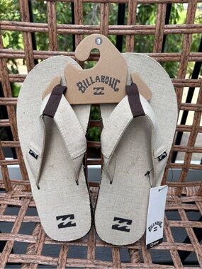 Billabong Beige and Brown Flip-Flops